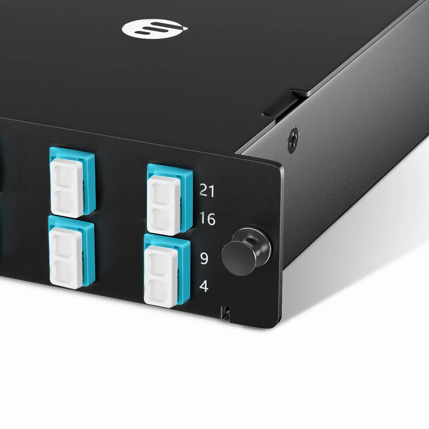 FHD™ MTP®-LC Cassette, OM4 Multimode, Universal, 16 Fibers, 2 x MTP®-8 (Male) to 8 x LC Duplex (Aqua), 0.35dB Max.