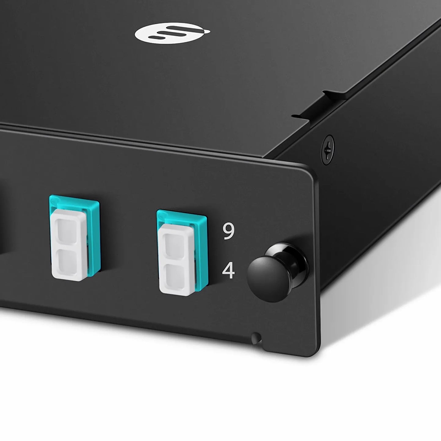 FHD™ MTP®-LC Cassette, OM4 Multimode, Universal, 8 Fibers, MTP®-8 (Male) to 4 x LC Duplex (Aqua), 0.35dB Max.