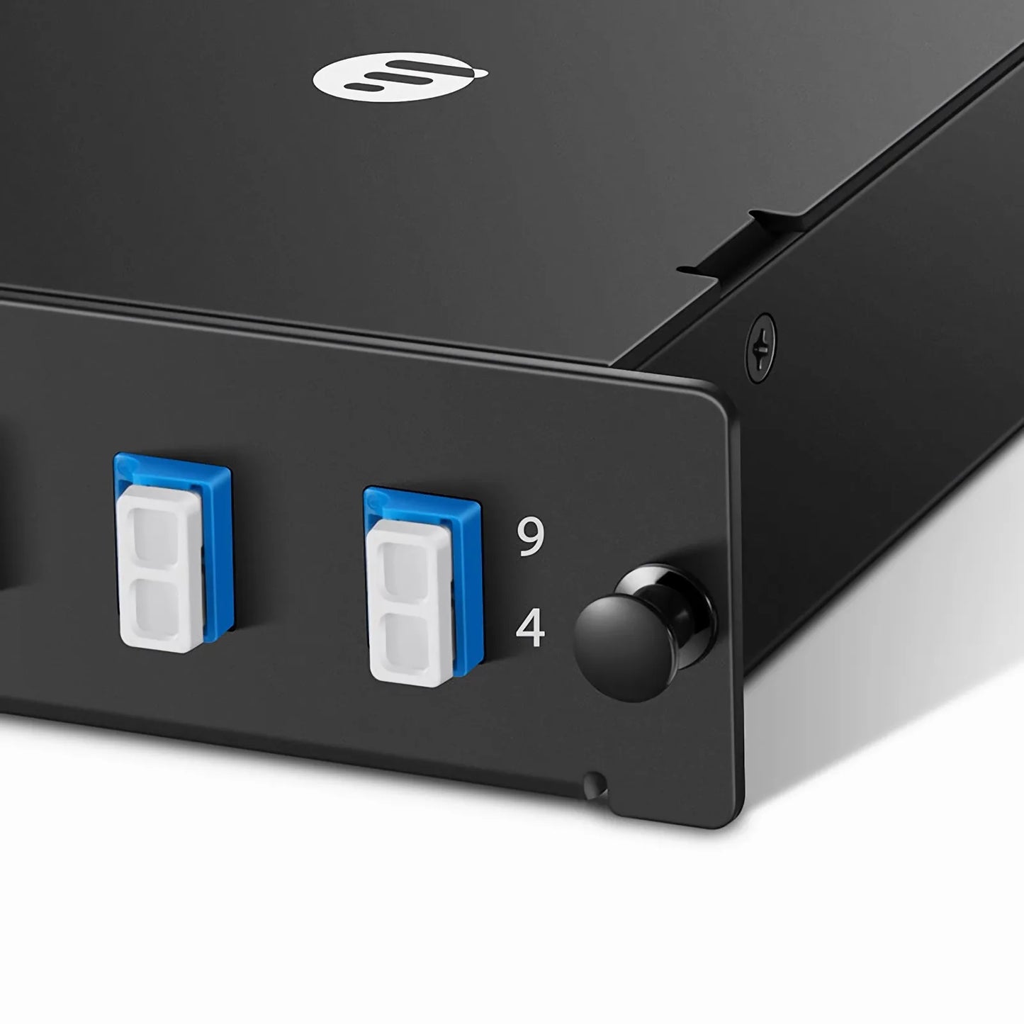 FHD™ MTP®-LC Cassette, OS2 Single Mode, Universal, 8 Fibers, MTP®-8 (Male) to 4 x LC Duplex (Blue), 0.35dB Max.