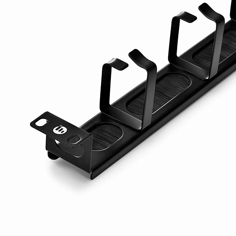 Refurb Squared Recessed Horizontal Single Sided Pass-Thru Manager, 1RU, 4 D-rings & Brush Strip, 3.46 in. Depth