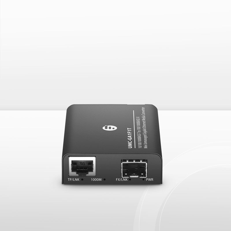 Unmanaged 1x 10/100/1000Base-T RJ45 to 1x 1000Base-X Single Mode SC 1310nm 10km Gigabit Ethernet Media Converter, American Plug Standard